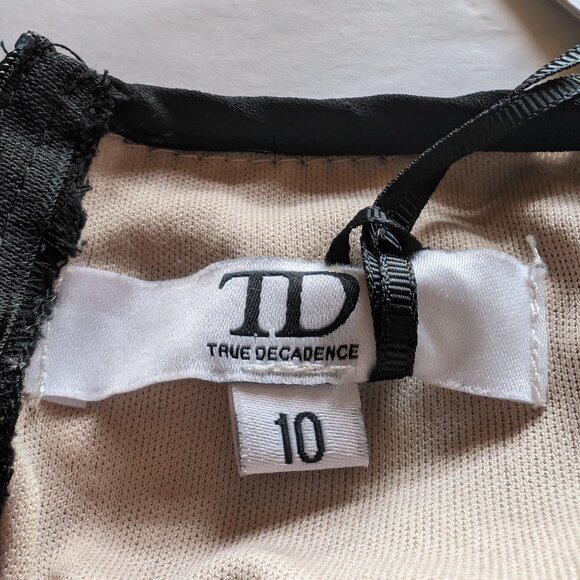 TRUE DECADENCE NWT Lace Ruffle Crochet PENCIL dress Size 10 or S - M SLIM FIT - Picture 13 of 17